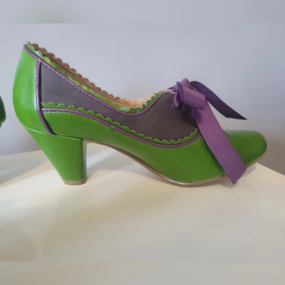 Chelsea Crew Green and Purple Heels with Scalloped Detail, GUC, Size 6.5 - Picture 6 of 10